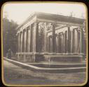 Colonnade parc de Peterhoff