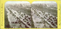 Avenue de l'Imperatrice, le jour des promenades à Longchamps