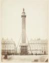 Préparatifs pour la chute de la colonne Vendôme