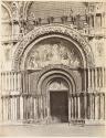 Le grand Portail de la Basilique