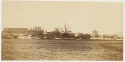 Entre Pont-Sainte-Maxence et Verberie, ferme du château de l'abbaye, habité par Louis XIII et Louis XIV