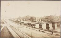 [Le Pont Neuf, les bains chaud, la pompe Notre-Dame, et l'Ile de la Cité]