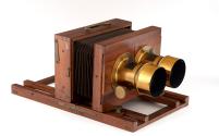 Stereo camera