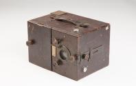 Magazine Detective camera