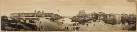 [Panoramic view of Amsterdam]