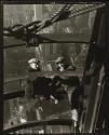 [Men on mooring mast, Empire State Building]