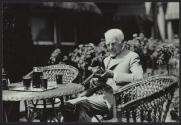 Thomas Edison in Eastman's Garden for Kodacolor Party