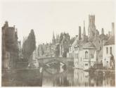 Vue latérale du Franc de Bruges, prise du Pont du Moulin