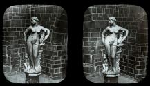 Statue d' Ève sur le Dôme