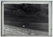 L.B-II, Figures & Sun Beach,(19)34