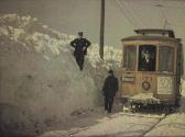 [Streetcar on the Plymouth Avenue Line, in winter]