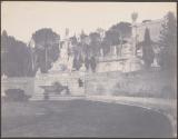 [Fountain in Piazza del Popolo]