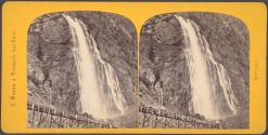 Cascade de Pisse Vache, prés Martigny (Valais)