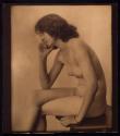 [Seated nude woman]