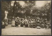 [World War I refugees]