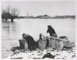Washing in Seine River's Overflow