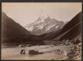 Mount Cook from the Hooker River