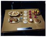 [Foods made with apples (advertisement)]