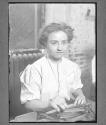 Cigar Girl 1910