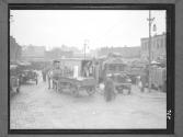 Street Scenes of Pushcars and Vendors