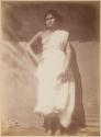 [Sinhalese woman]