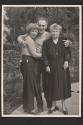 [Nickolas Muray with Judith Anderson and mother]