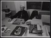 [Carl Sandburg]