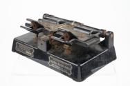 Griswold Model R-2 35mm Film Splicer