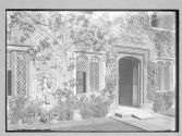 Stratford Compton Wyngates Inner Entrance