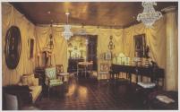 19th Street: front room, facing dining area
