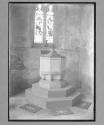 Font Wootton Warren