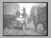 [Thomas Flyer at start of New York to Paris Race]
