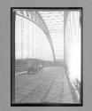 [auto crossing suspension bridge]