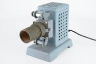 Pouva Bildwerfer
