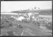 [auto racetrack-grounds]