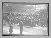 [spectators at auto auto race]