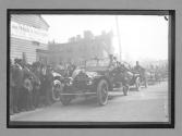[auto tour in town]