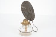Single wick kerosene lamp with reflector for magic lantern projector