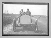 [auto racers in Isotta Faschini Milano]