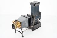 Lantern slide projector