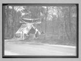 [providing or selling tires for race "Diamond Tires"]