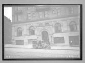 [auto in front of "The Teneyck"]