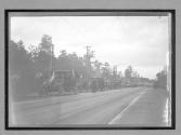 [auto tour parade]