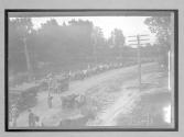 [auto race parade]