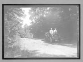 [auto driving on country road]