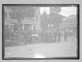 [auto tour in town]
