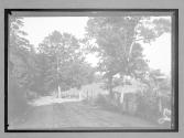 [auto on country road]