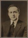 Edward Arnold