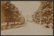 [Main approach to Harbor Hill, Long Island]