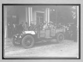 [auto tourists in town "Chalmers Press Car"]